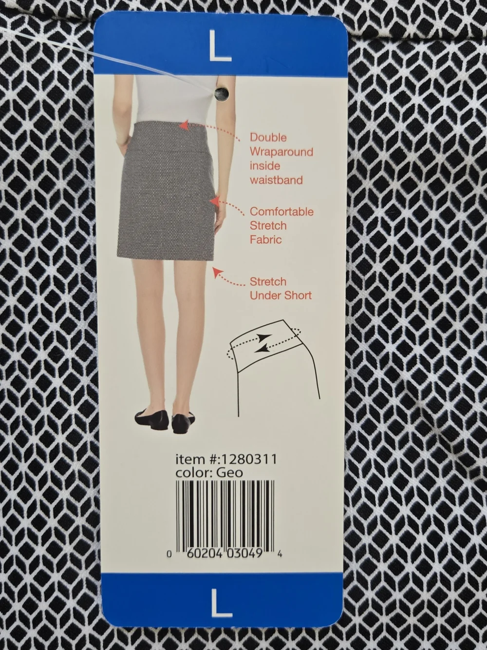 S.C. & Co. 360 Tummy Control Skirt Womens Size L Gray Geometric 1280311